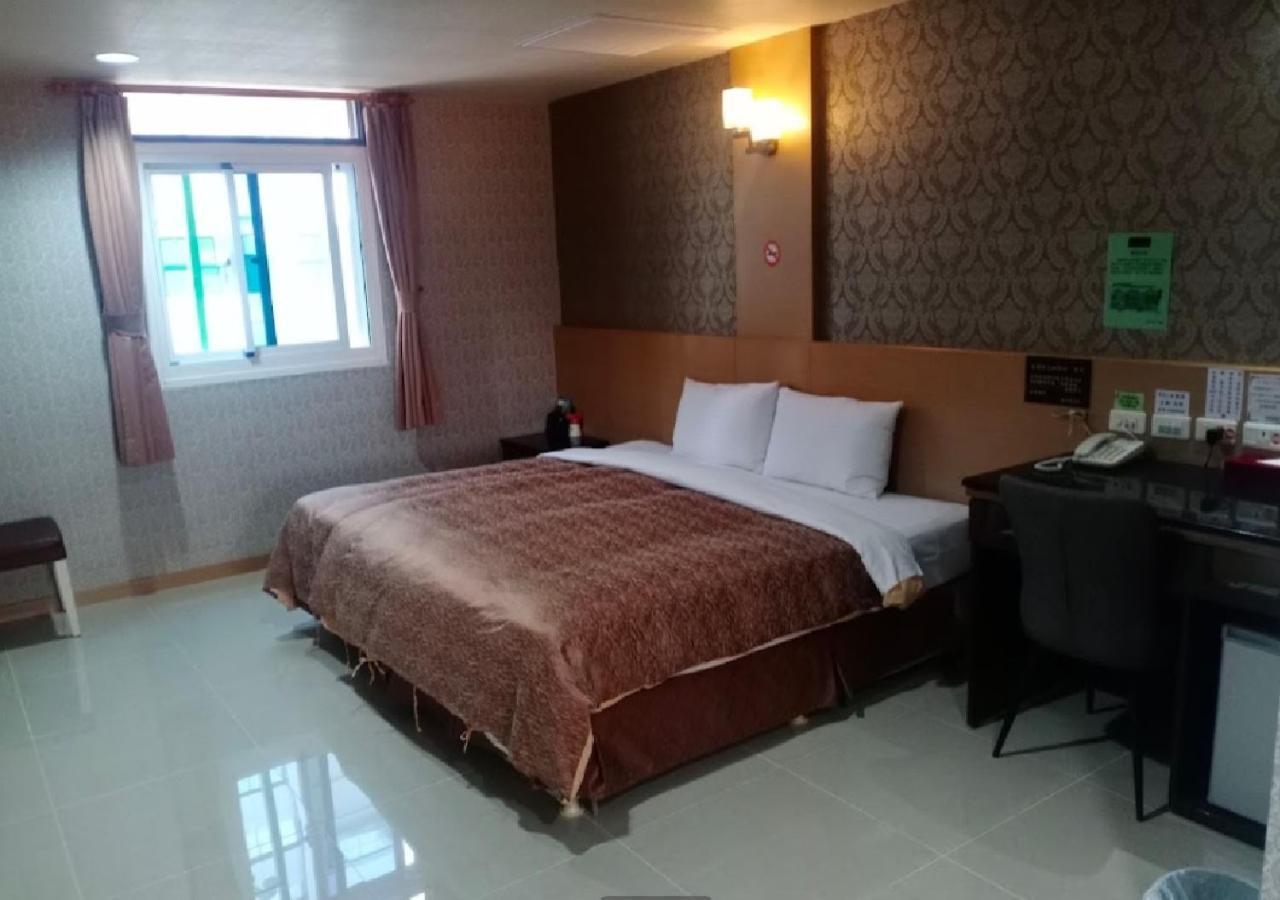 Hua Xiang Motel - Arena Kaohsiung Exterior foto