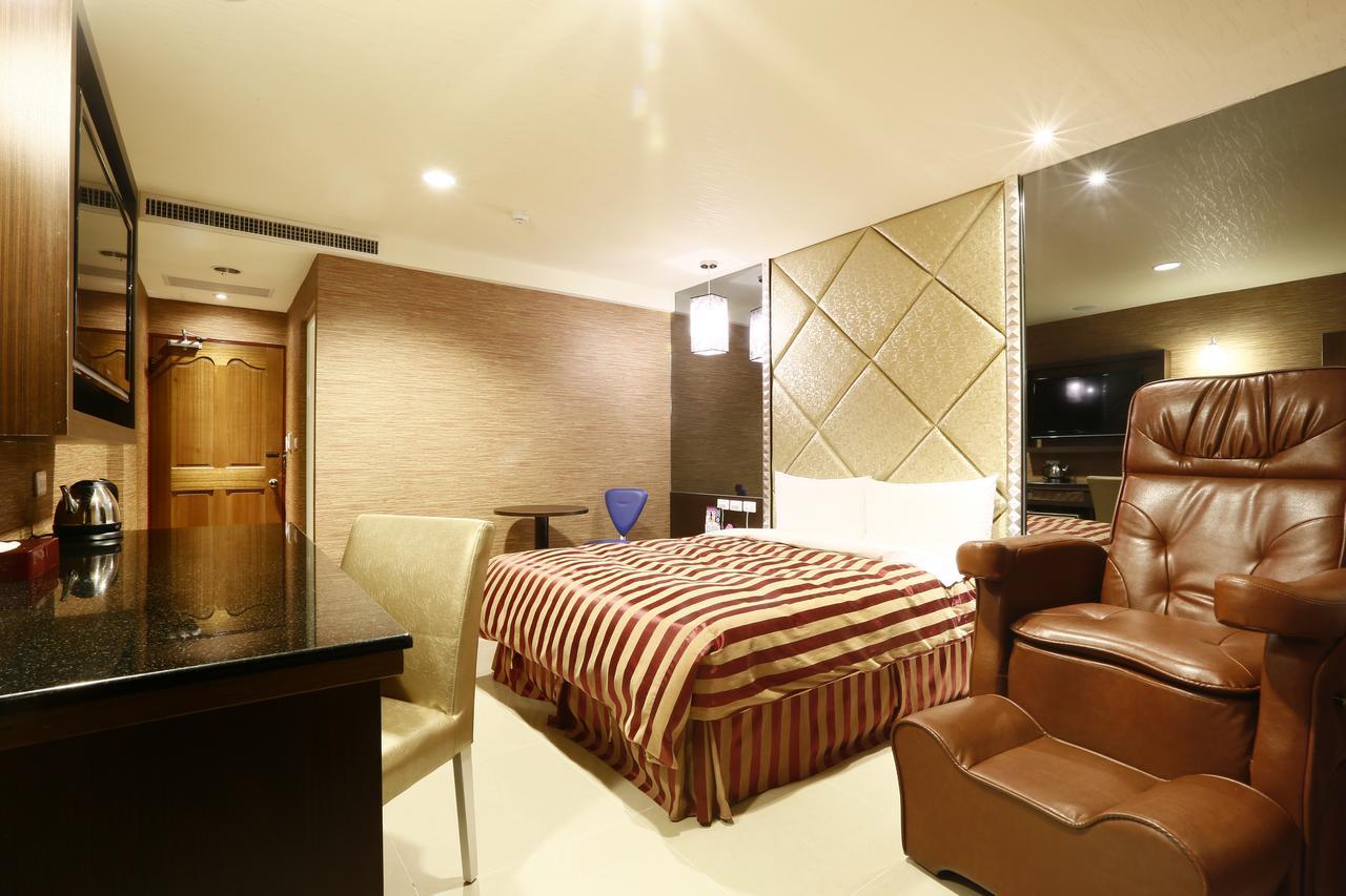 Hua Xiang Motel - Arena Kaohsiung Exterior foto